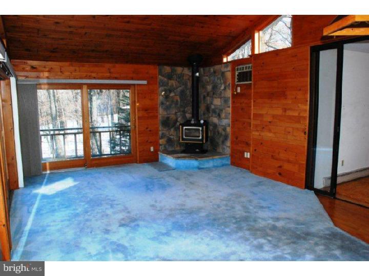6653 Kernsville Road Orefield, PA 18069 - Photo 7 of 17 Gallery Image 7