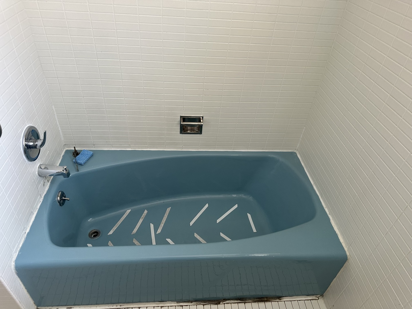 8517 South Kilbourn Avenue Chicago, IL 60652 - Photo 14 of 21 a bathroom with a sink