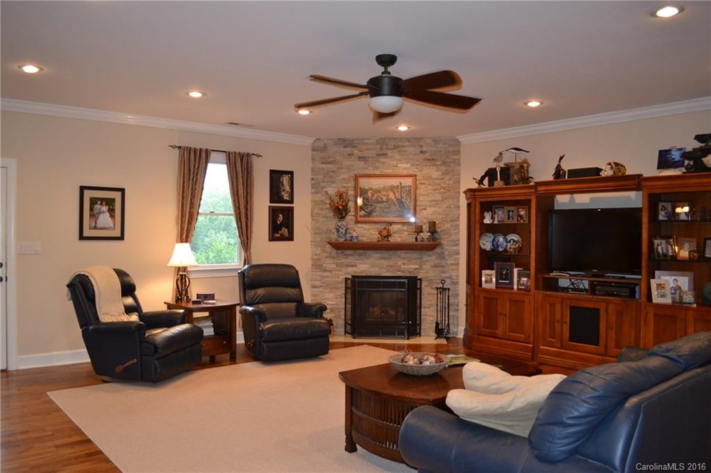 356 Whitaker Road Mooresboro, NC 28114 - Photo 13 of 24 Gallery Image 13