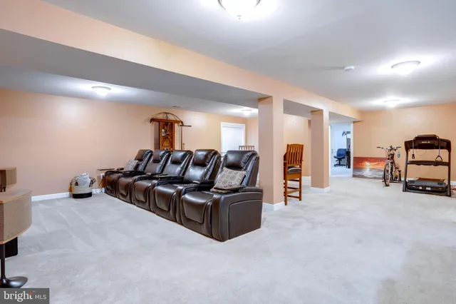 $915,000 | 25184 Crested Wheat Drive, Aldie, VA 20105