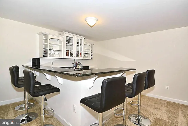 $915,000 | 25184 Crested Wheat Drive, Aldie, VA 20105