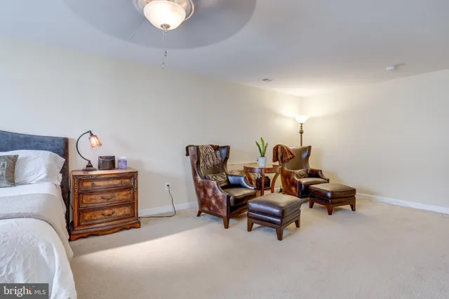 $915,000 | 25184 Crested Wheat Drive, Aldie, VA 20105