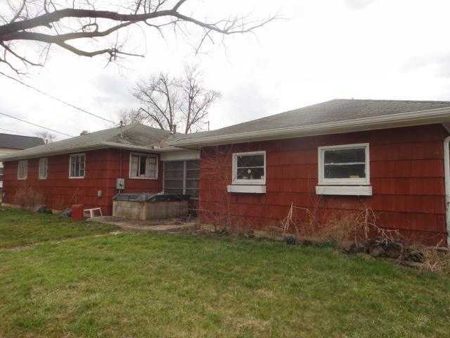 384 Smith Road Columbus, OH 43228 - Photo 2 of 3 Gallery Image 2