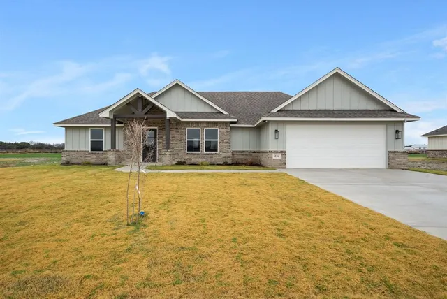 $337,080 | 236 Yawney Drive, Lipan, TX 76462