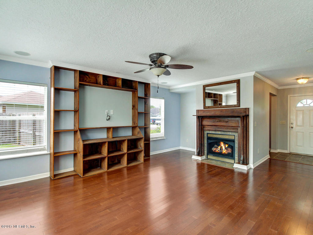 86072 Cartesian Pointe Drive Yulee, FL 32097 - Photo 10 of 48 86072 Cartesian Pointe Dr-MLS_Size-010-3