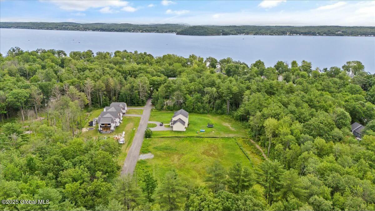 24 Locust Road Malta, NY 12020 - Photo 1 of 20 tempImageoNliEc