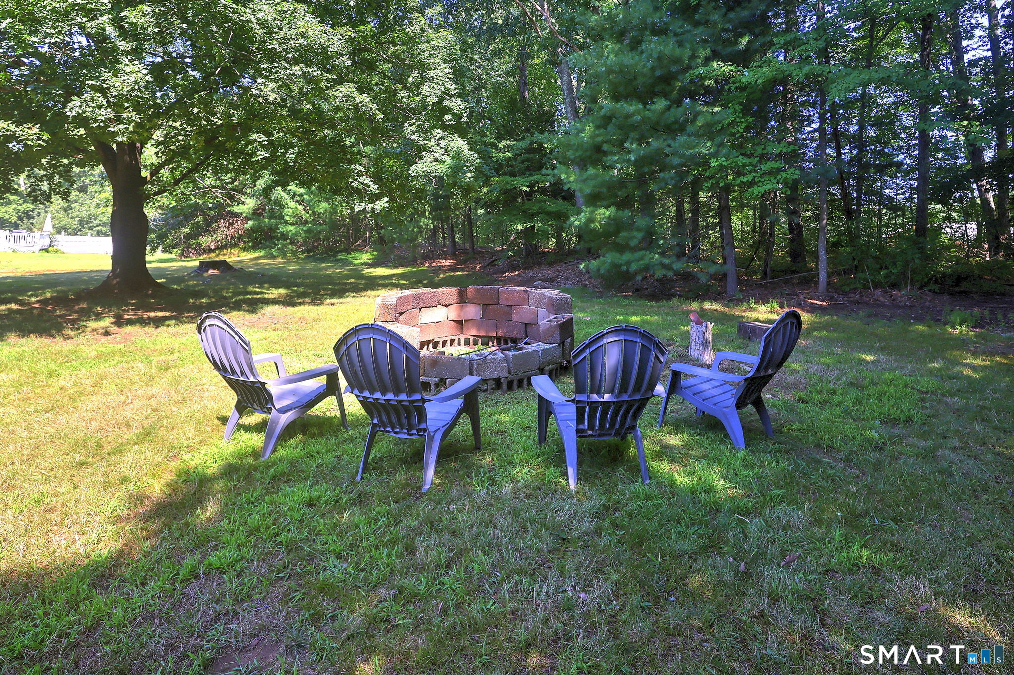 44 Davis Street Killingly, CT 06239 - Photo 11 of 39 Gallery Image 11