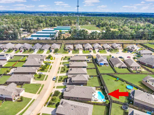 $420,000 | 13917 Nicolet Arbor Lane, Conroe, TX 77384