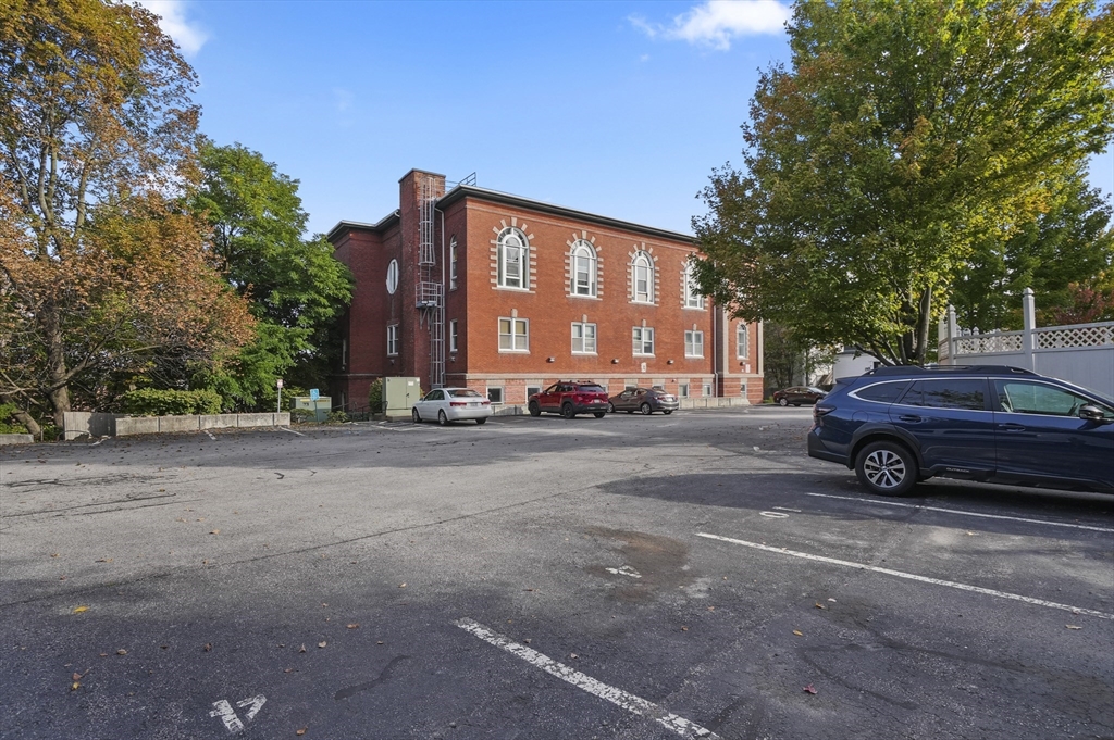 32 Providence Street, Unit 9 Worcester, MA 01604 - Photo 24 of 24