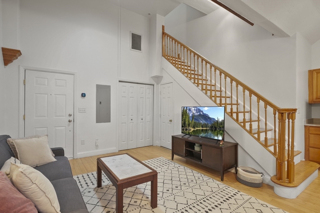 32 Providence Street, Unit 9 Worcester, MA 01604 - Photo 9 of 24