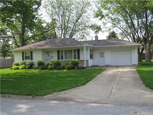 105 Grandison Road Greenfield, IN 46140 - Photo 2 of 8 Gallery Image 2