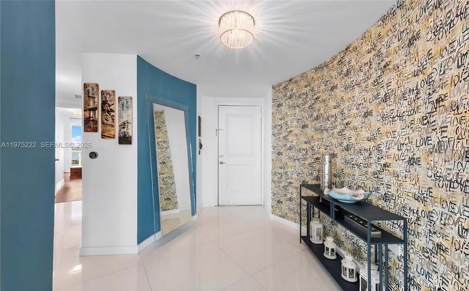 480 Northeast 30th Street, Unit 1607 Miami, FL 33137 - Photo 20 of 25 Entrance Foyer