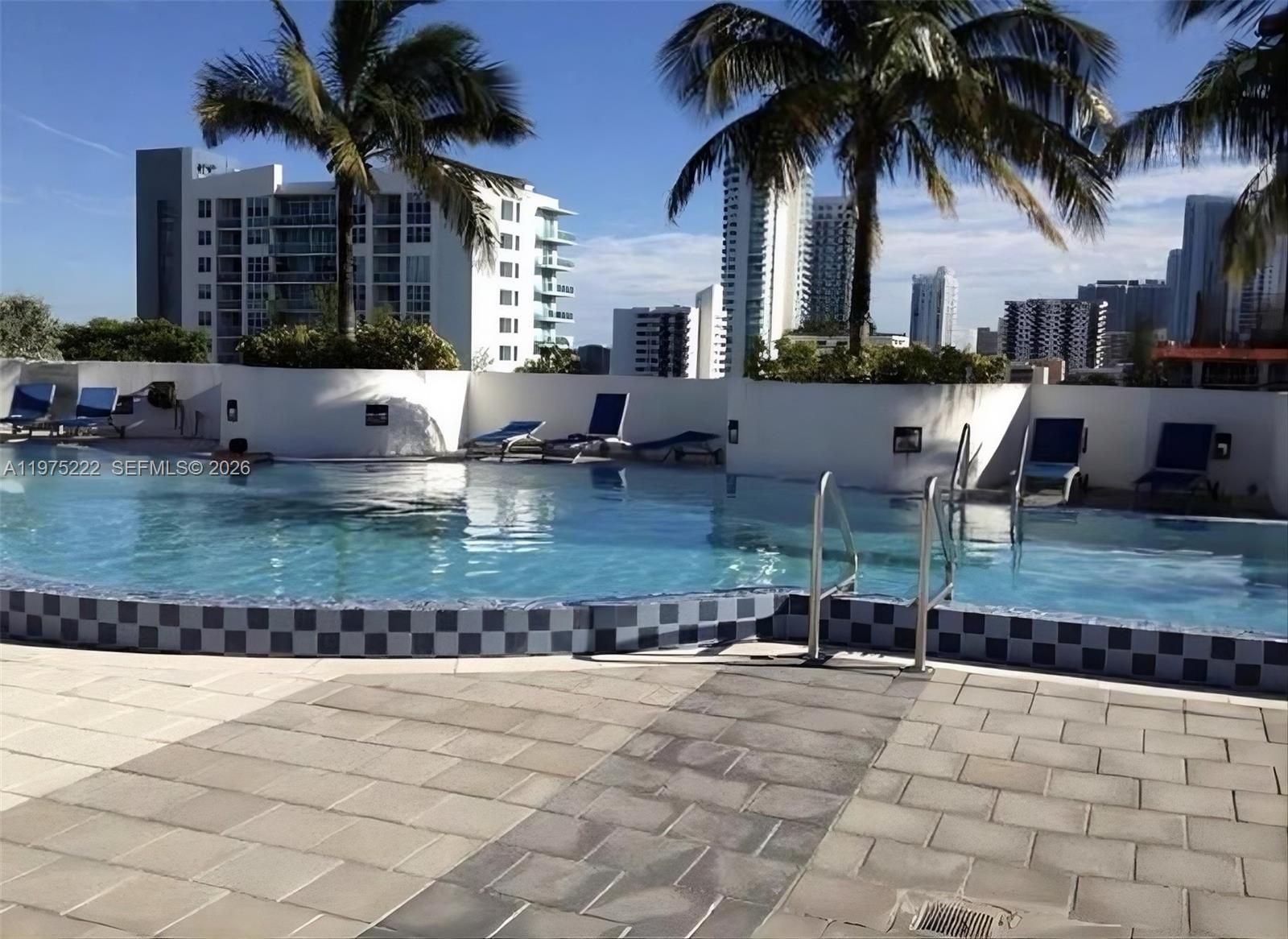 480 Northeast 30th Street, Unit 1607 Miami, FL 33137 - Photo 23 of 25 Pool