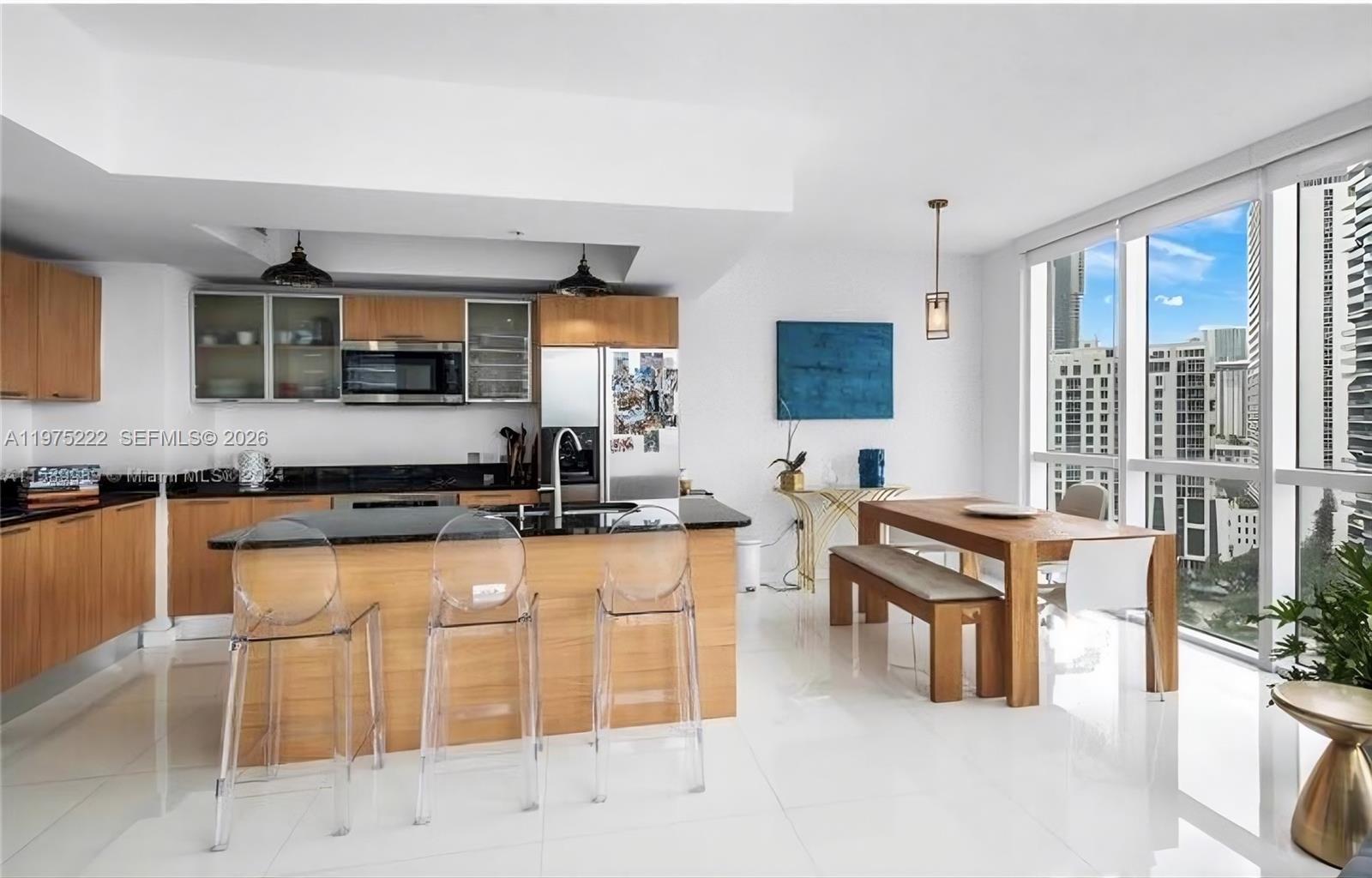 480 Northeast 30th Street, Unit 1607 Miami, FL 33137 - Photo 3 of 25 Kitchen and dining room