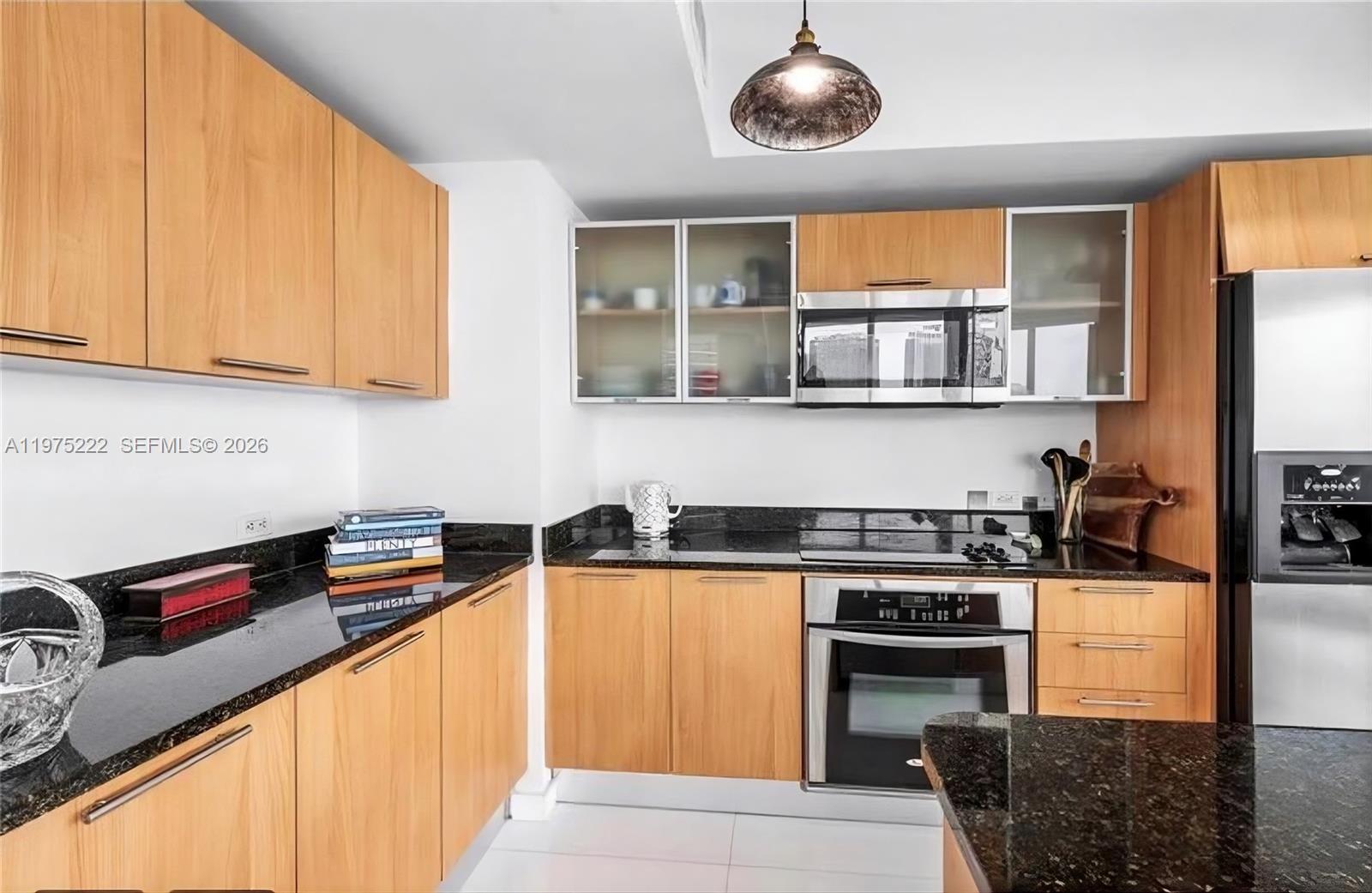 480 Northeast 30th Street, Unit 1607 Miami, FL 33137 - Photo 6 of 25 Kitchen