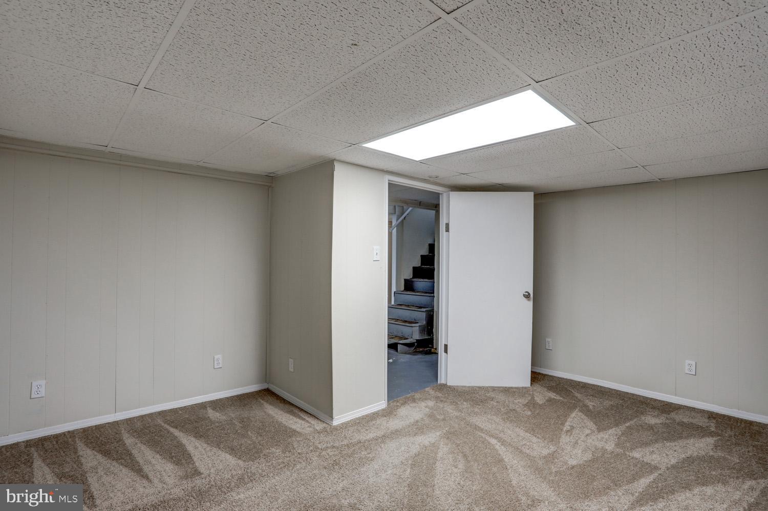 2442 Ridgewood Road York, PA 17402 - Photo 29 of 35 Gallery Image 29