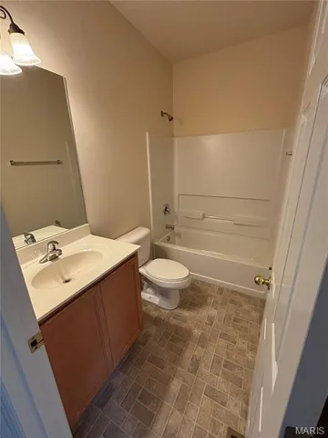 $419,000 | 113 Scenic Pass Drive, St. Peters, MO 63376