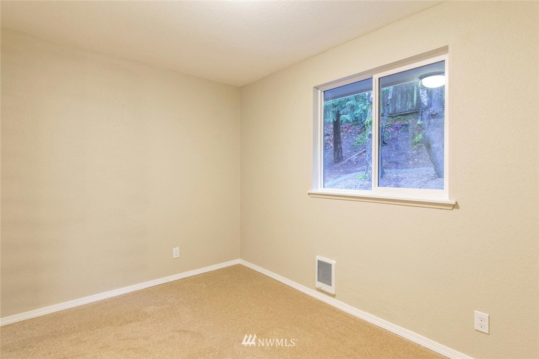 1839 Ricky Court East Port Orchard, WA 98366 - Photo 14 of 23 Gallery Image 14