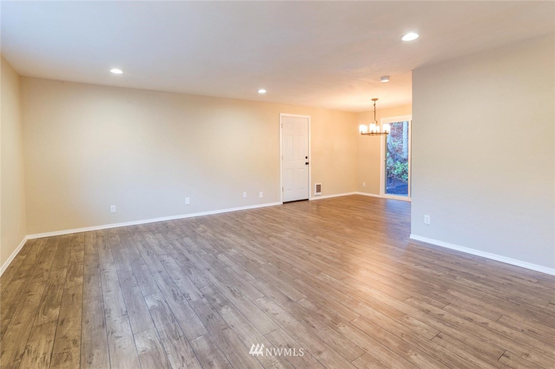 1839 Ricky Court East Port Orchard, WA 98366 - Photo 5 of 23 Gallery Image 5