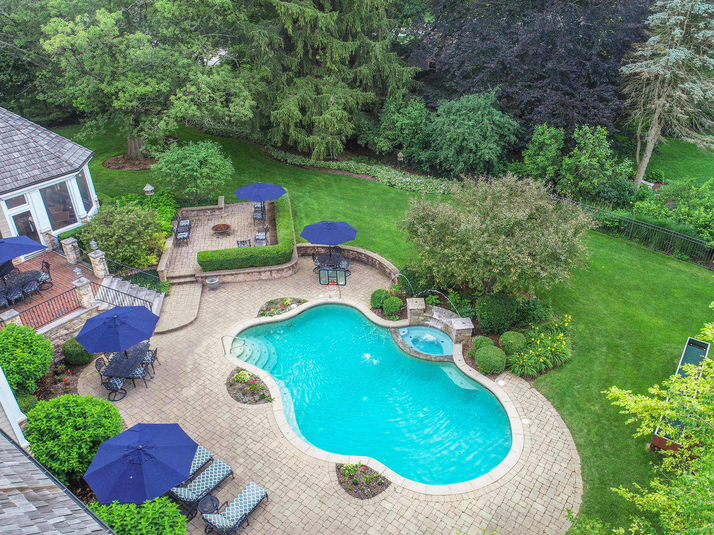 727 Sunset Road Geneva, IL 60134 - Photo 2 of 114