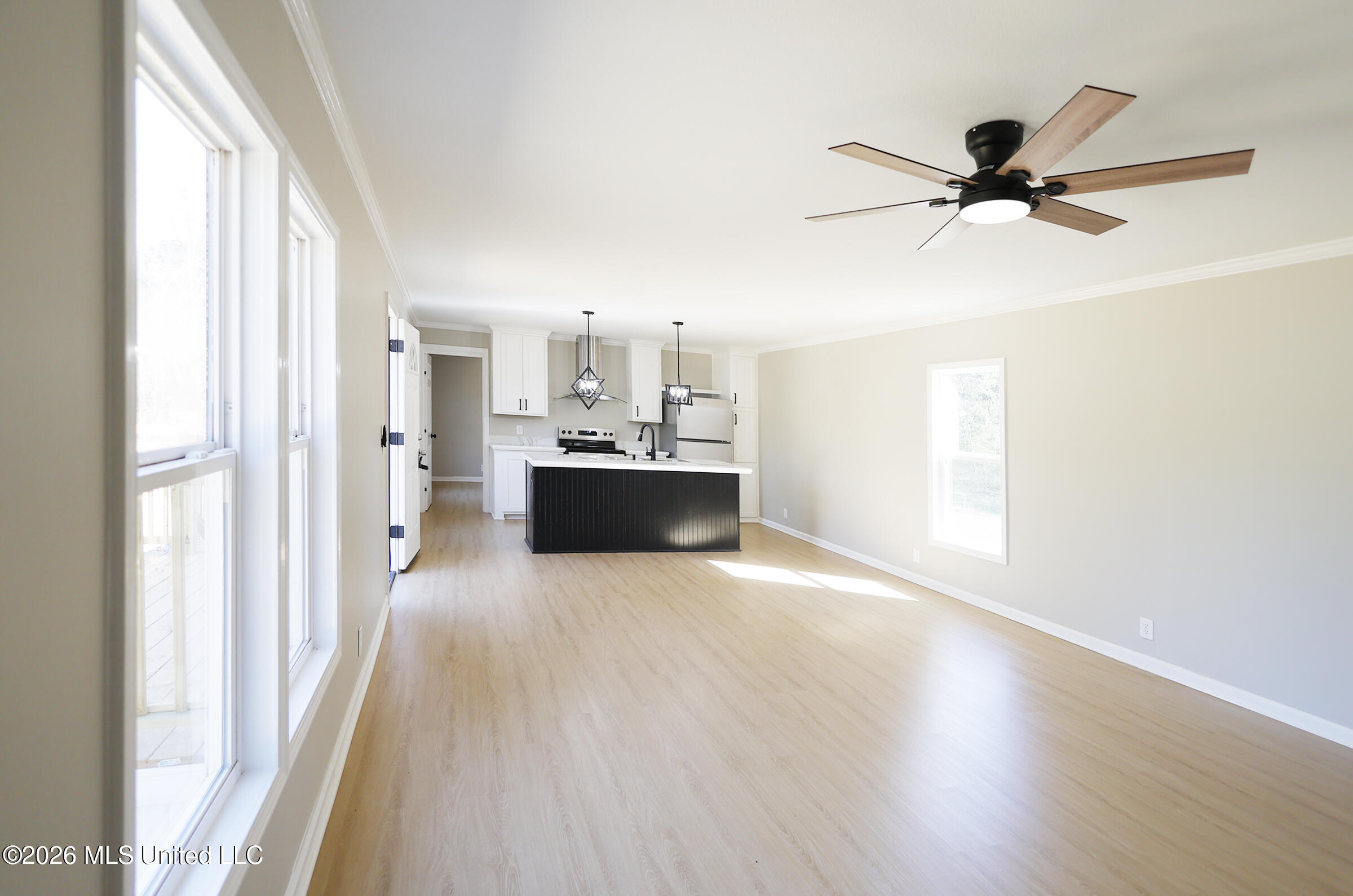 1106 Harrison Drive McComb, MS 39648 - Photo 4 of 47 _JCS0142