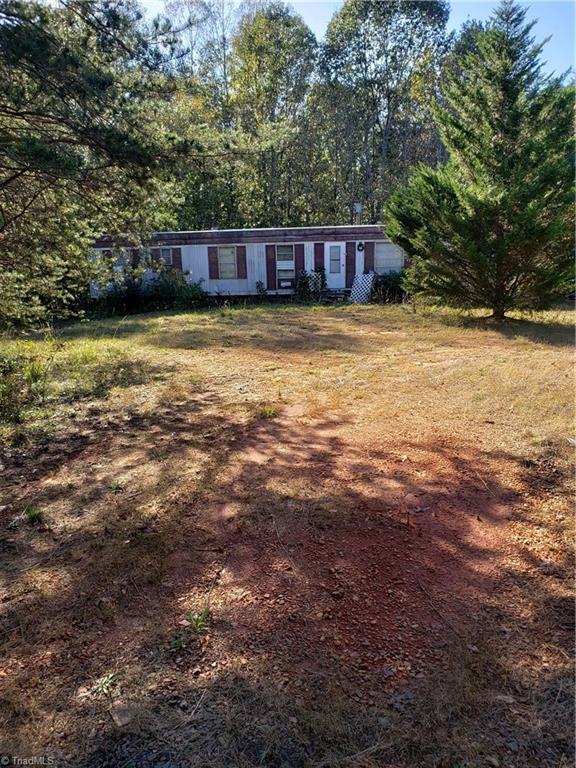 595 John Mickles Road Pinnacle, NC 27043 - Photo 3 of 20
