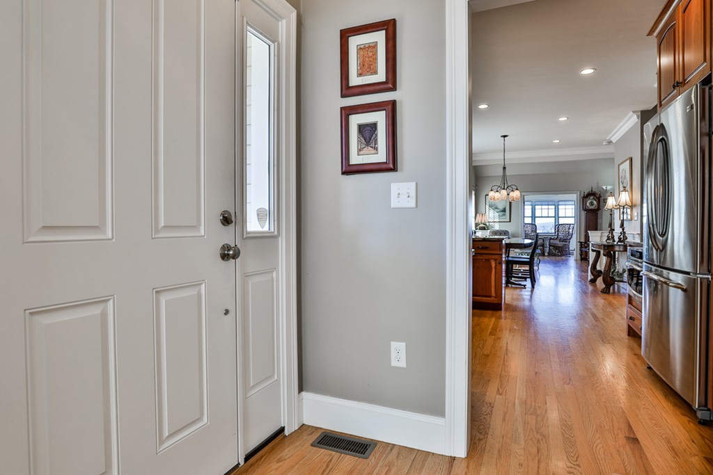 65 Sunset Ridge Lane, Unit 65 Bolton, MA 01740 - Photo 4 of 40