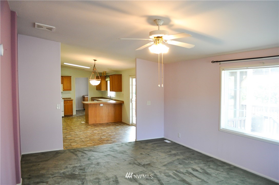 8525 Littlerock Road Southwest Olympia, WA 98512 - Photo 13 of 33 Gallery Image 13