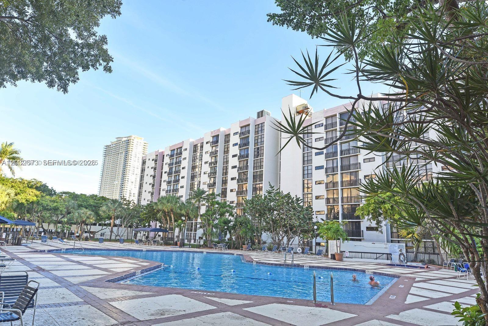 17021 North Bay Road, Unit 601 Sunny Isles Beach, FL 33160 - Photo 17 of 19