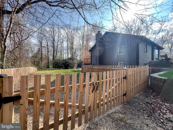 $3,800 | 12441 Colewood Street, Herndon, VA 20171