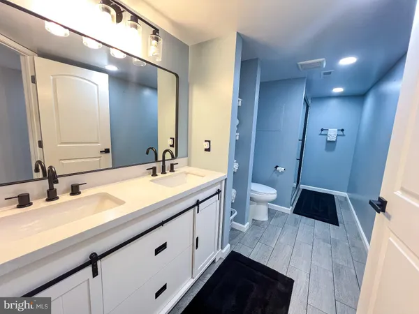 $3,800 | 12441 Colewood Street, Herndon, VA 20171