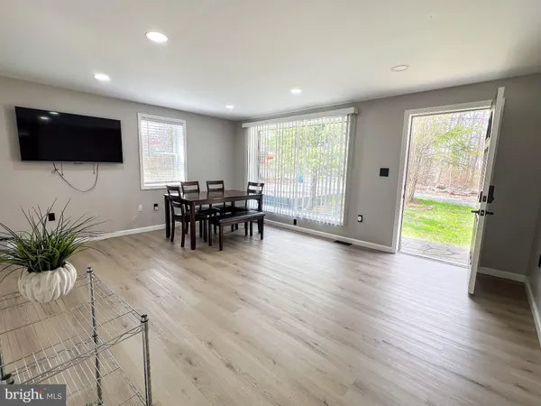$3,800 | 12441 Colewood Street, Herndon, VA 20171
