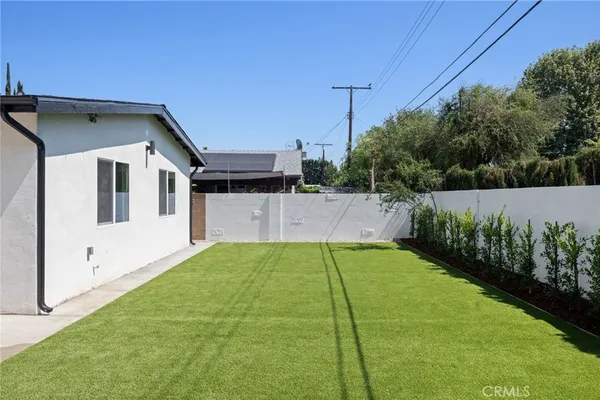 $1,595,000 | 22928 Leadwell Street, West Hills, CA 91307