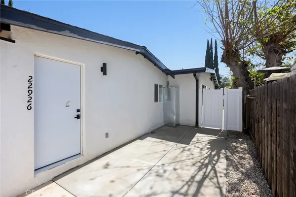 $1,595,000 | 22928 Leadwell Street, West Hills, CA 91307