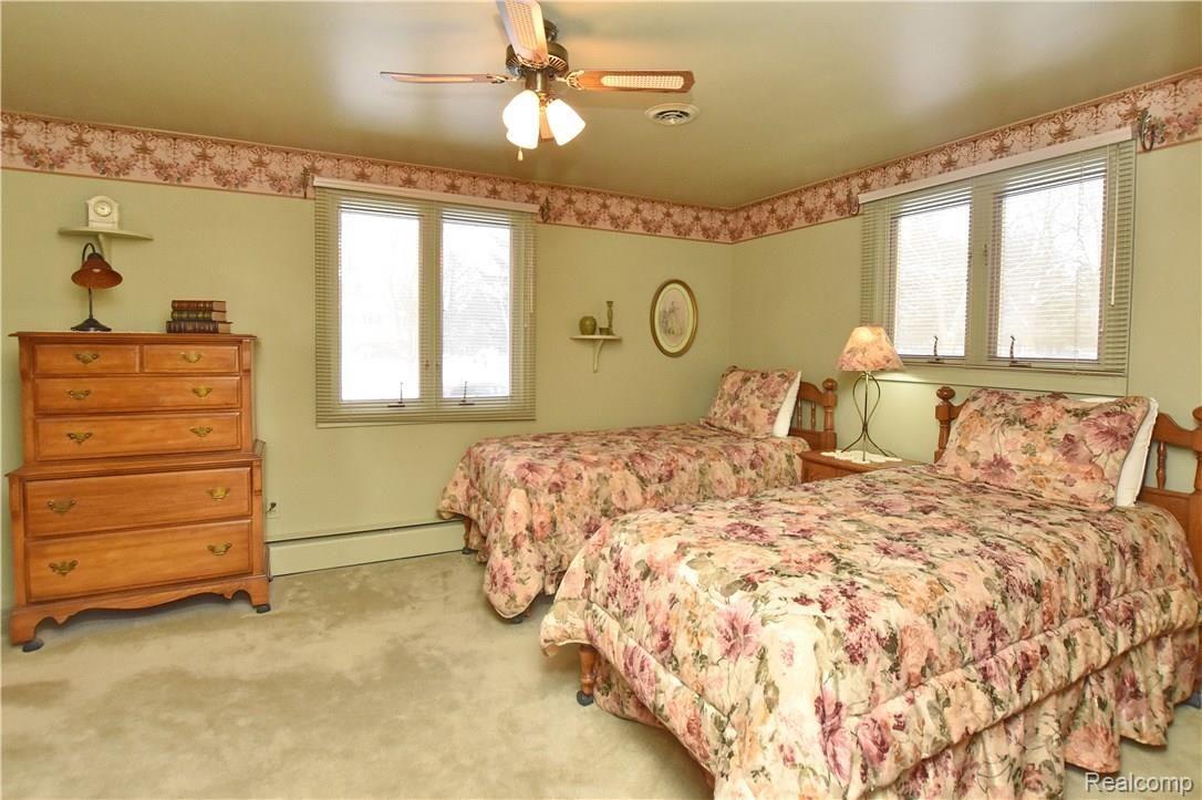 6877 Dublin Fair Road Troy, MI 48098 - Photo 18 of 33 DublinFair6877_56.JPG