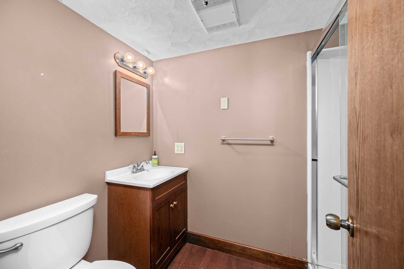 2221 Ripley Street Davenport, IA 52803 - Photo 18 of 35