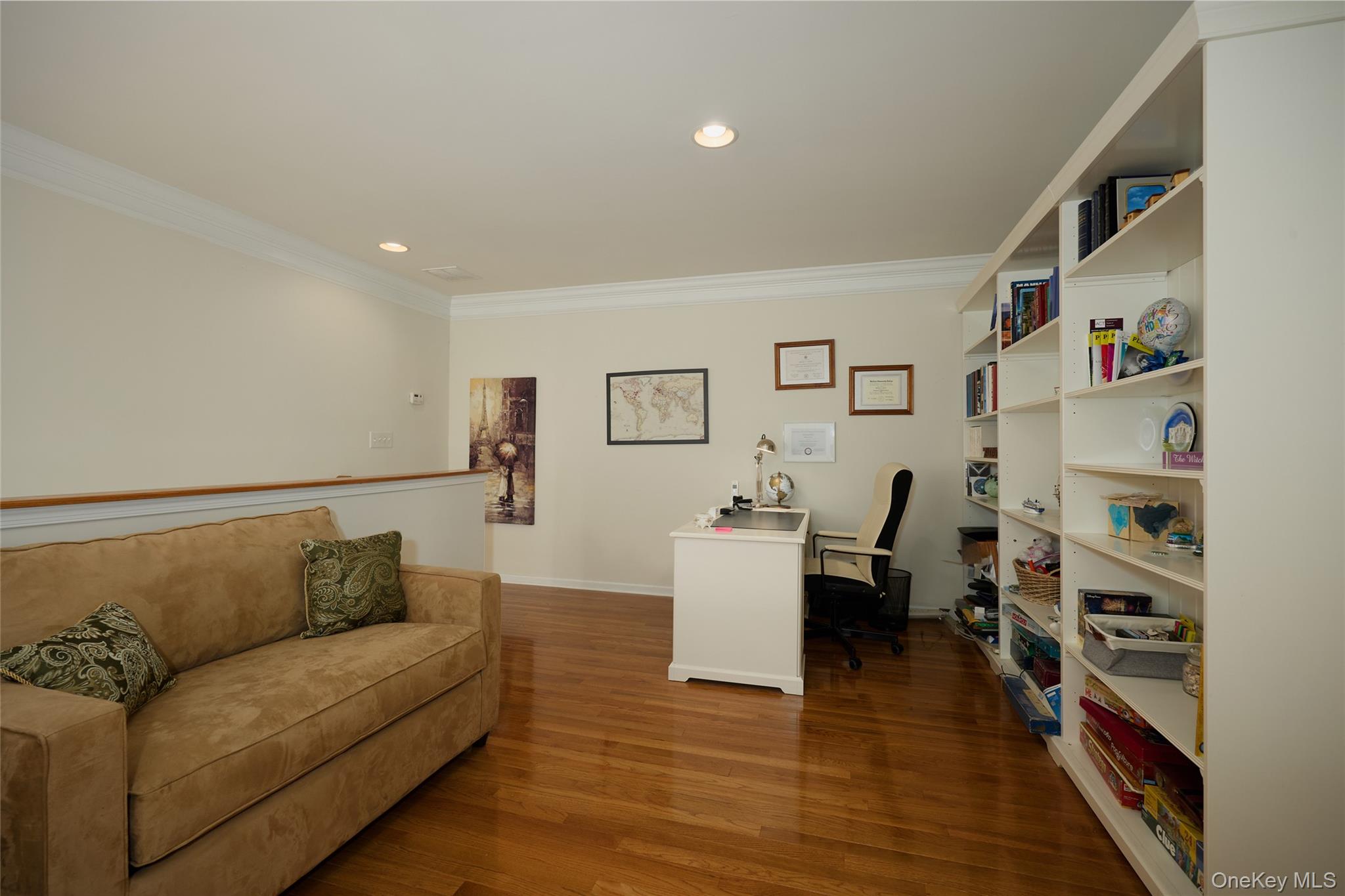 40 Evan Court Fishkill, NY 12508 - Photo 27 of 49 a living room with furniture and wooden floor
