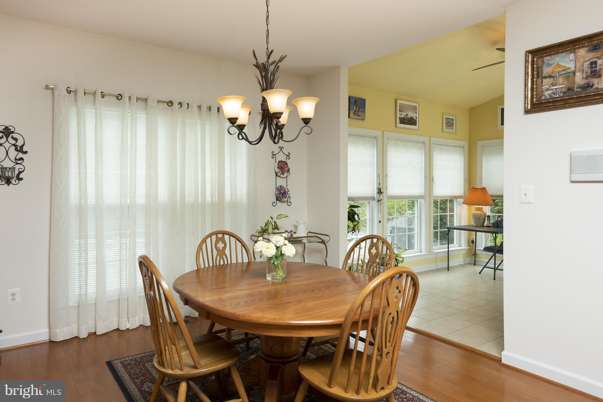 602 Crawfords Ridge Road Odenton, MD 21113 - Photo 9 of 30 Kitchen Breakfast Area