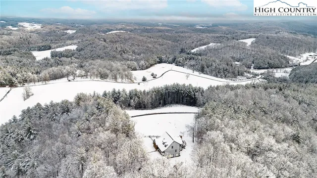 $1,096,000 | 559 Brownstone Lane, Crumpler, NC 28617