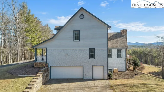 $1,096,000 | 559 Brownstone Lane, Crumpler, NC 28617