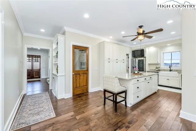 $1,096,000 | 559 Brownstone Lane, Crumpler, NC 28617