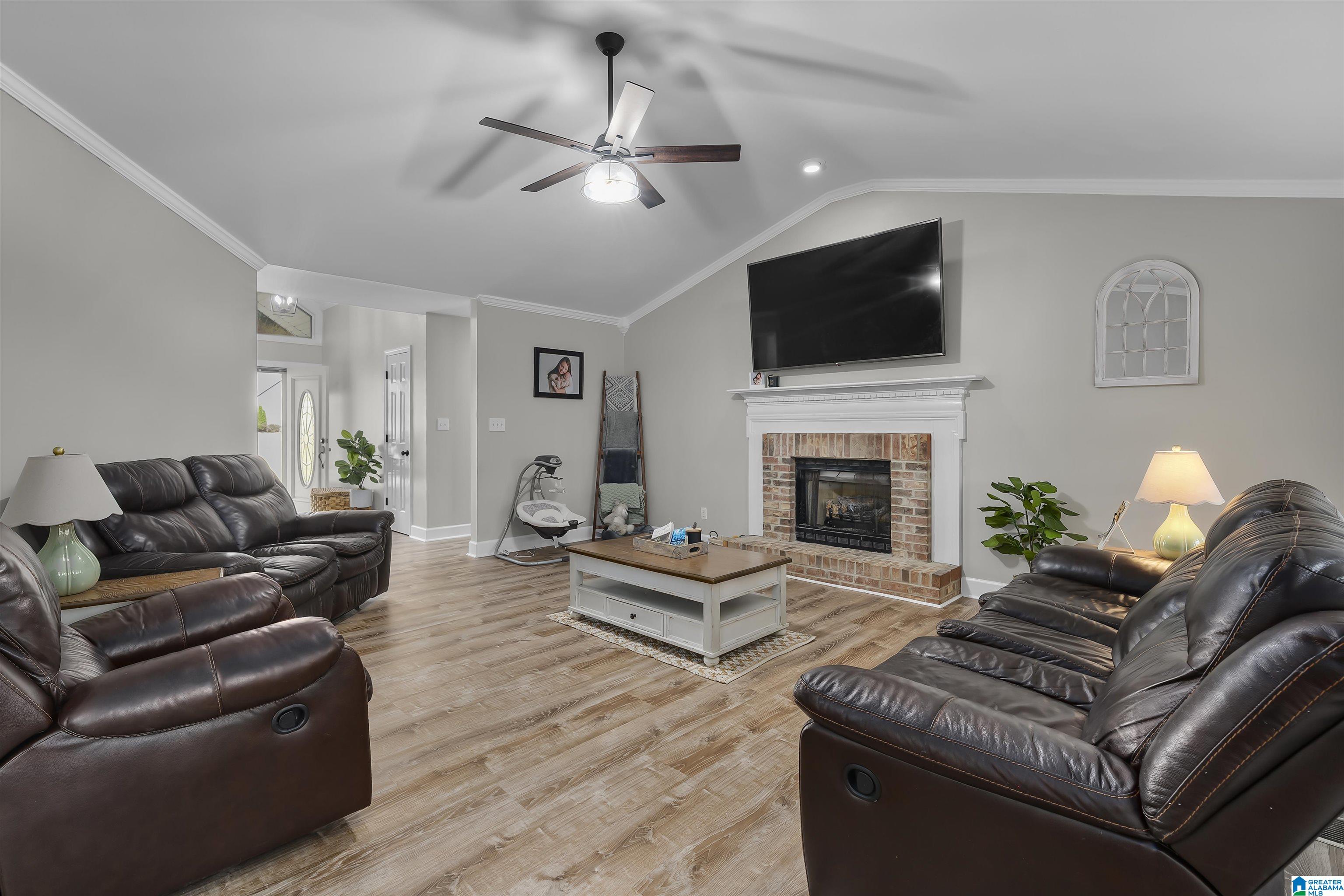 424 MATTHEW Drive Jasper, AL 35503 - Photo 6 of 27