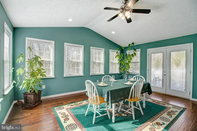 $699,999 | 6315 Dusty Trail Place, Hughesville, MD 20637