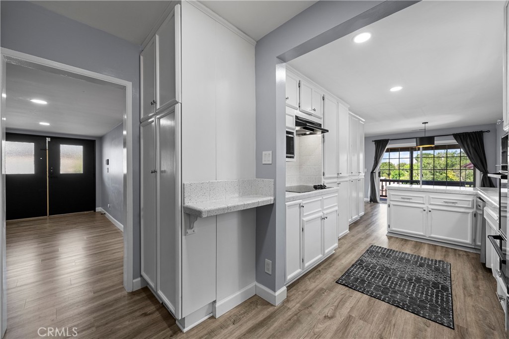 25083 Wheeler Road Newhall, CA 91321 - Photo 13 of 46 a bathroom with a sink a toilet and shower