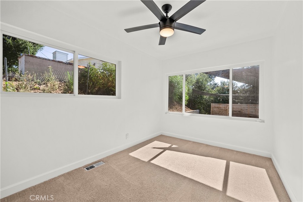 25083 Wheeler Road Newhall, CA 91321 - Photo 28 of 46