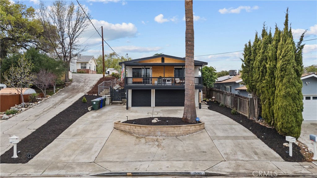 25083 Wheeler Road Newhall, CA 91321 - Photo 39 of 46 a view of a house with entertaining space