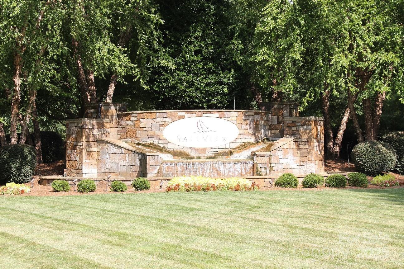 4646 Eagle Pointe Court Denver, NC 28037 - Photo 41 of 47 a view of a swimming pool with a house
