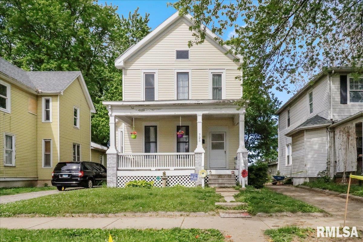 725 North 4th Street Springfield, IL 62702 - Photo 1 of 24