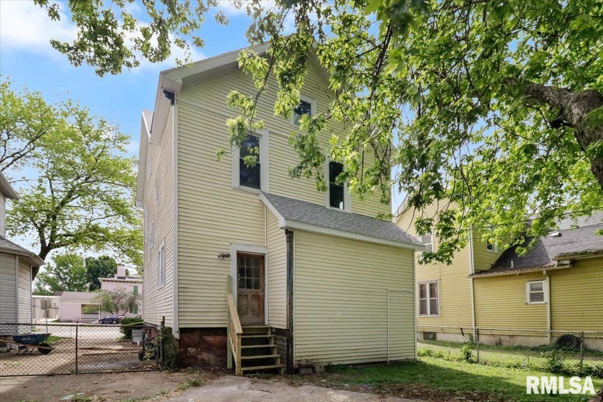 725 North 4th Street Springfield, IL 62702 - Photo 22 of 24