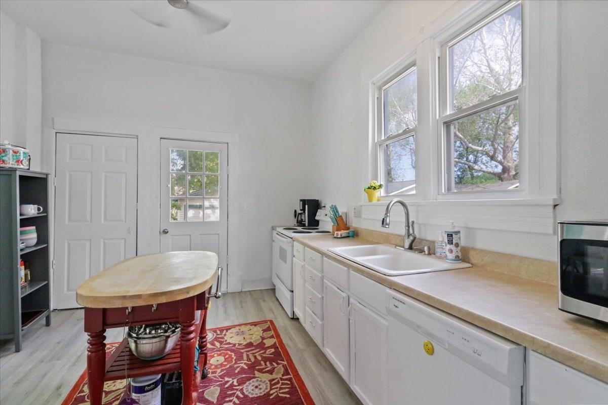 725 North 4th Street Springfield, IL 62702 - Photo 6 of 24
